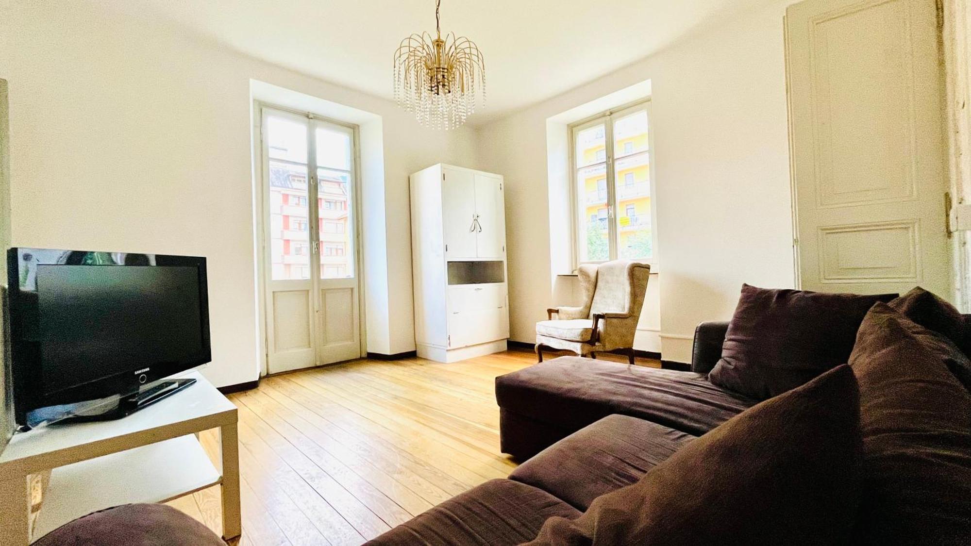 Ferienwohnung Antica Casa Storica Con Giardino Domodossola Exterior foto